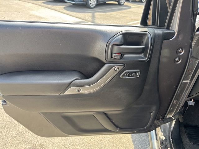 Used 2016 Jeep Wrangler Unlimited Sport w/ Quick Order Package 24S AWD/4WD image 14