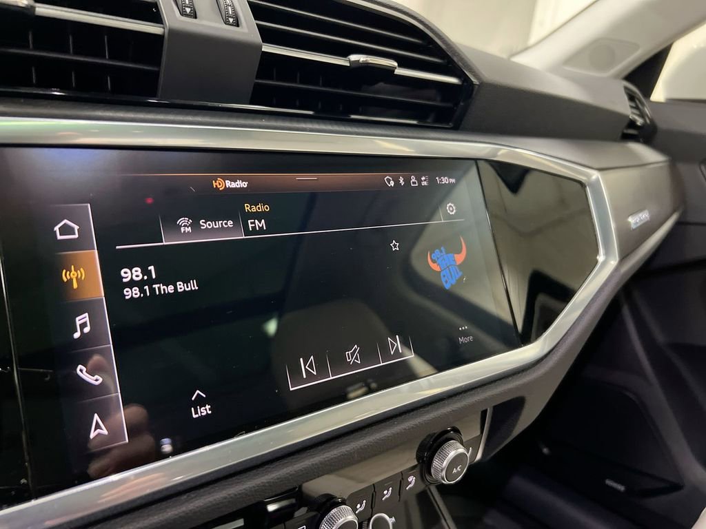 Used 2022 Audi Q3 2.0T Premium Plus image 13