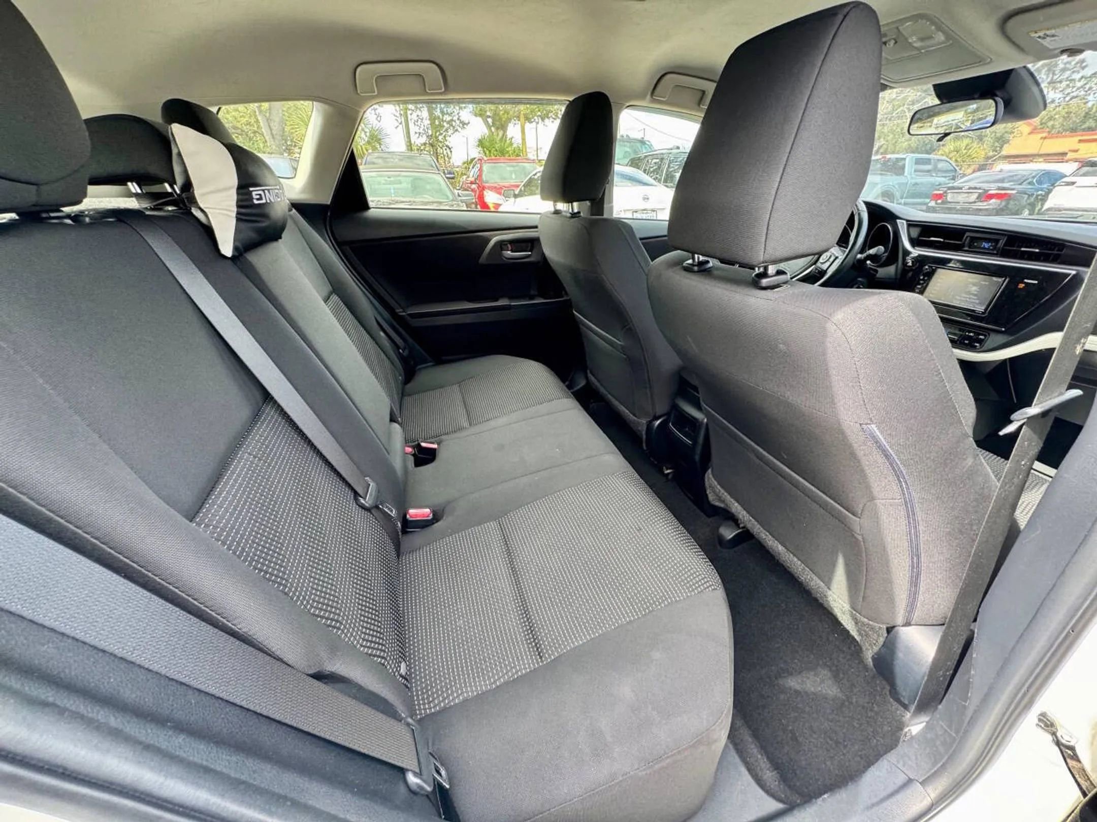 Used 2018 Toyota Corolla iM image 24