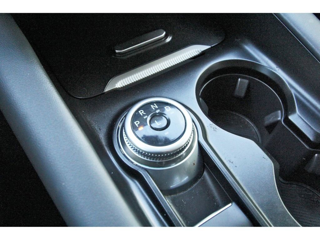 Used 2025 Ford Explorer Active w/ Active Comfort Package image 27
