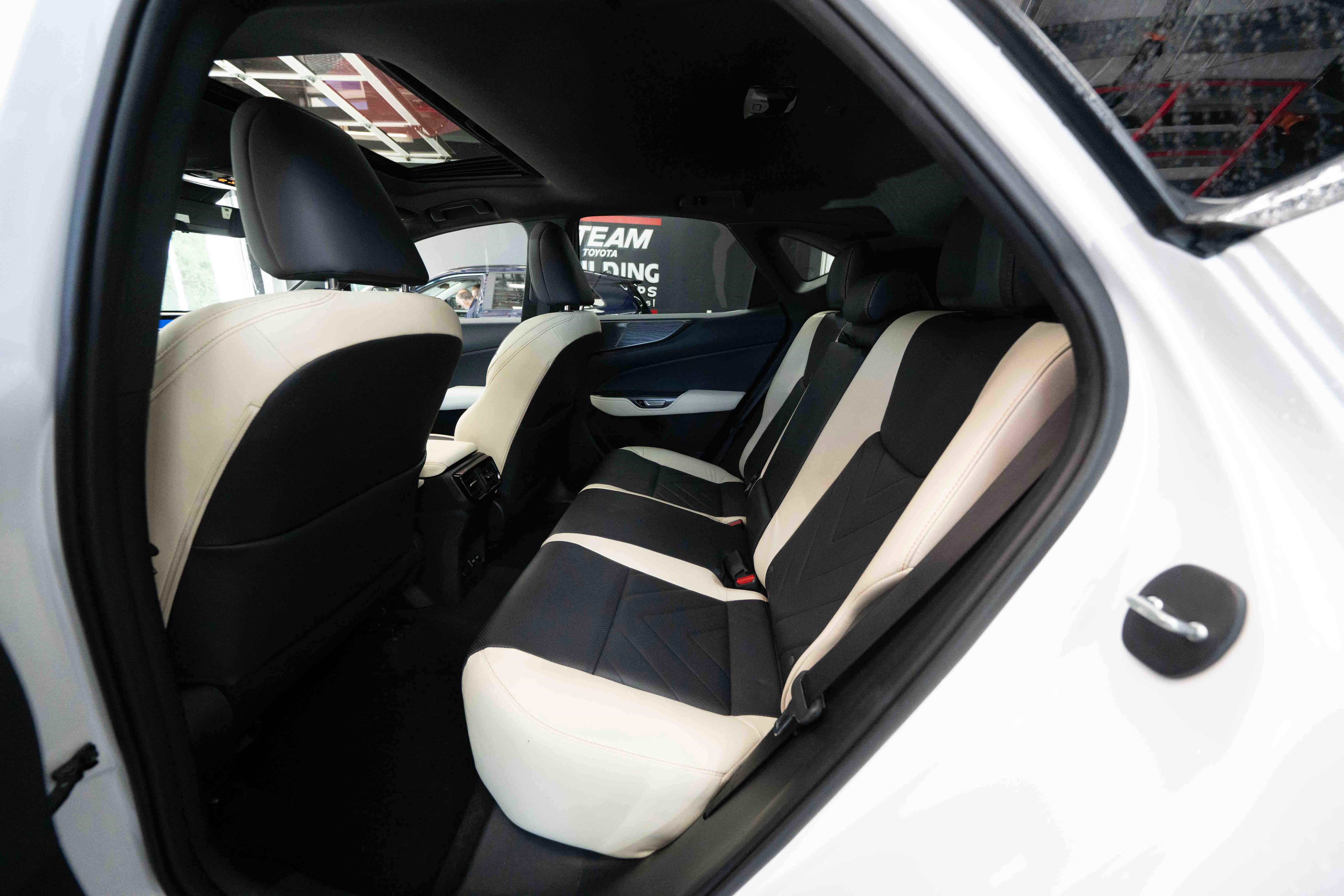 Used 2022 Lexus NX 350 AWD image 23
