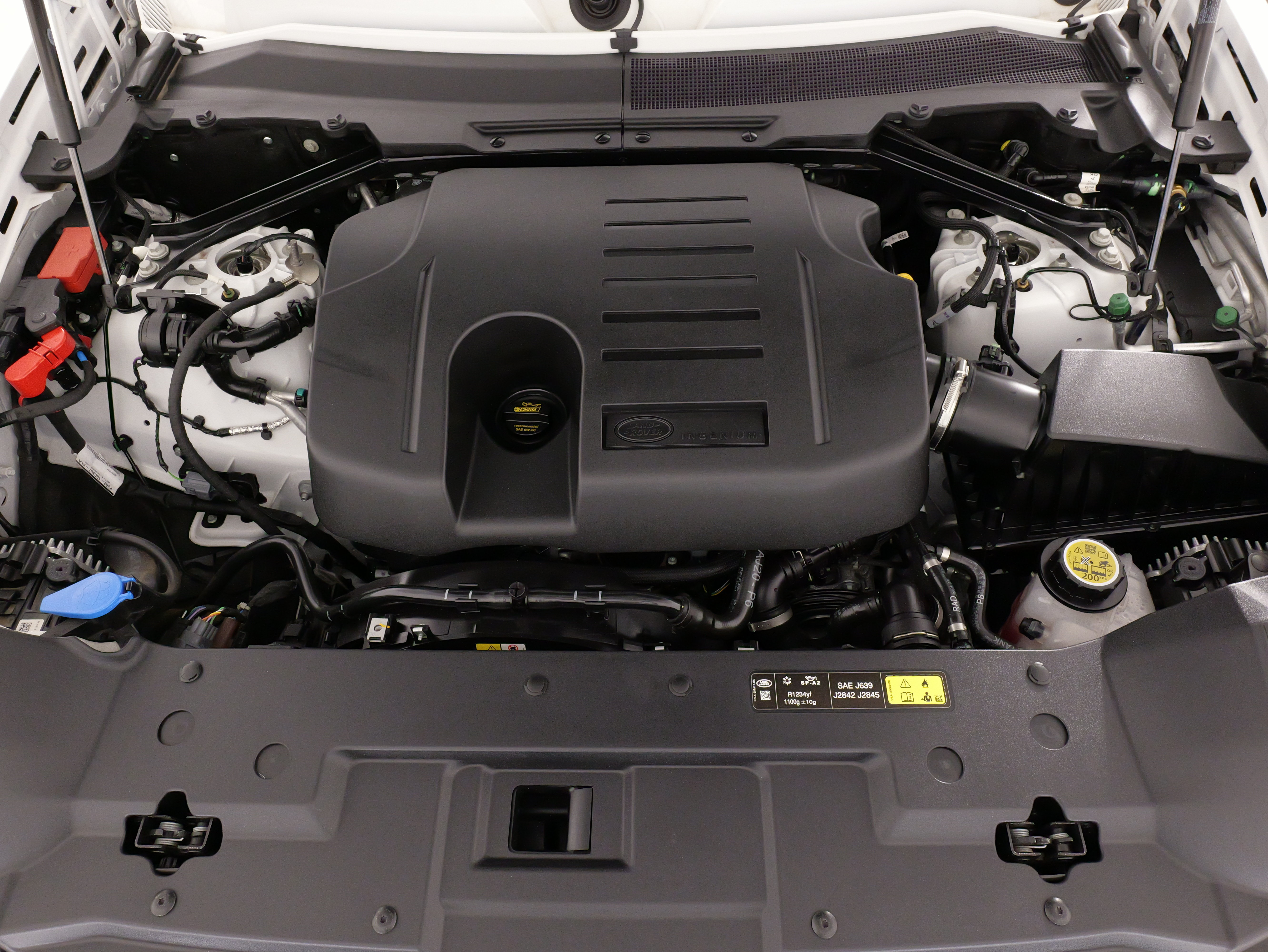Used 2024 Land Rover Defender 130 Outbound AWD/4WD image 68