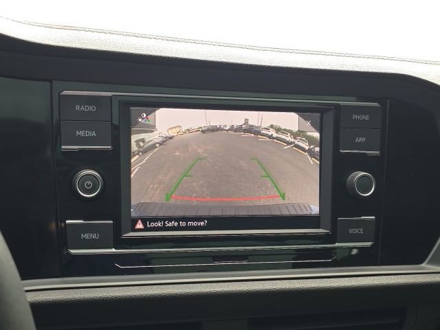 Used 2023 Volkswagen Jetta SE image 13