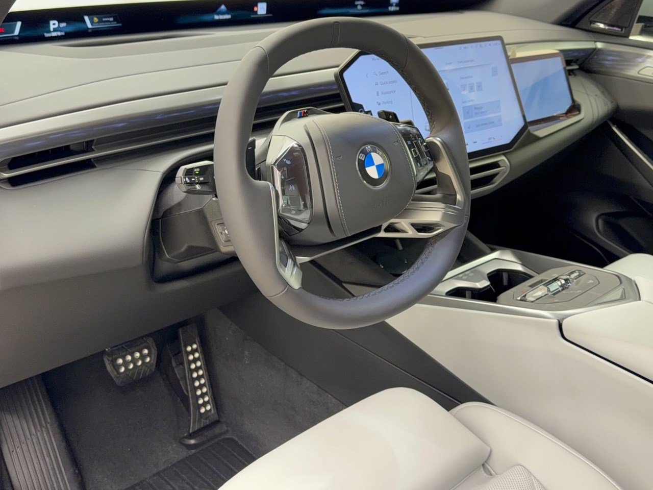 New 2027 BMW X5 xDrive50e w/ M Sport Package AWD/4WD image 4