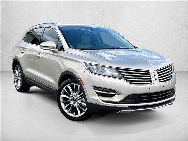 Used 2017 Lincoln MKC Reserve FWD image 11
