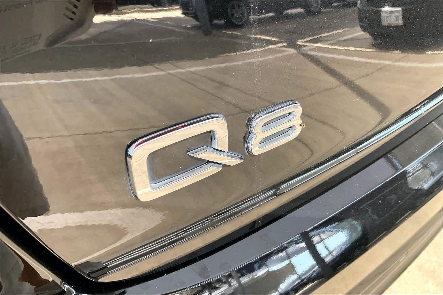 Used 2023 Audi Q8 Premium w/ Convenience Package AWD/4WD image 31