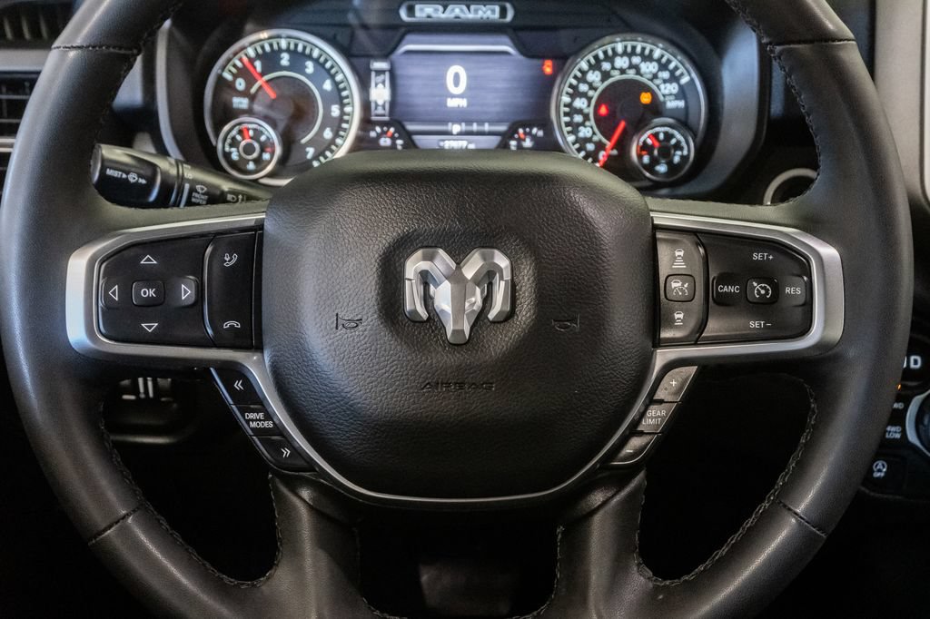 Used 2025 RAM 1500 Big Horn AWD/4WD image 17