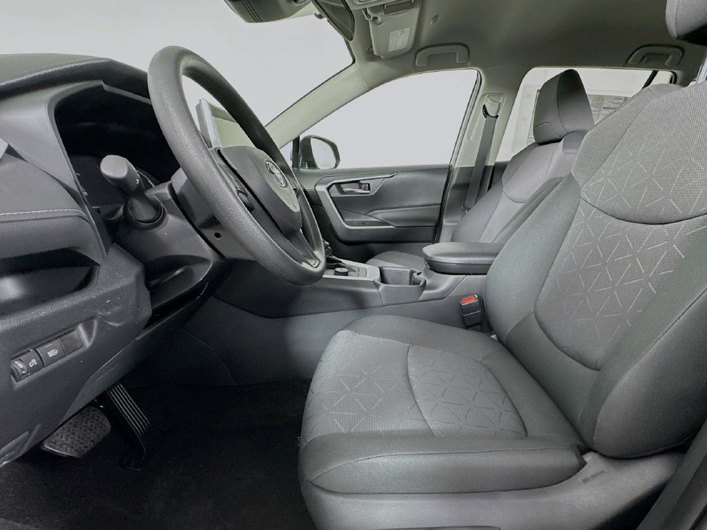 New 2025 Toyota RAV4 XLE w/ Convenience Package AWD/4WD image 21