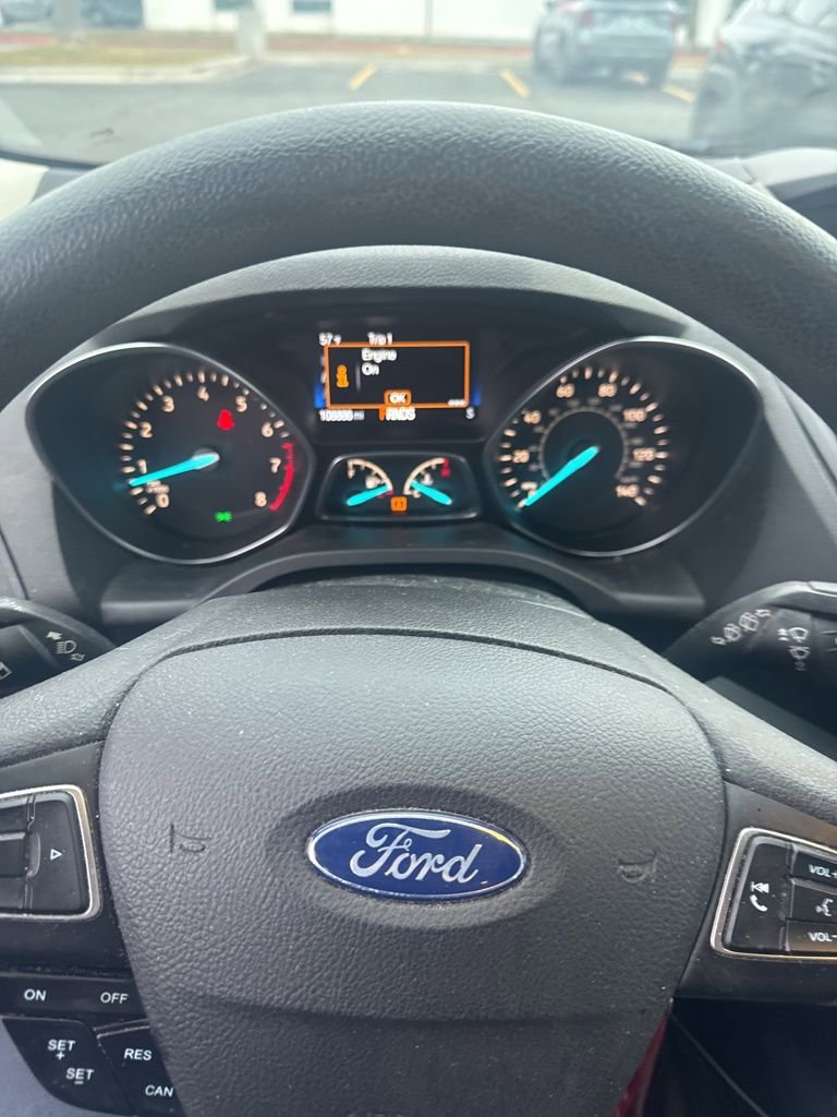 Used 2017 Ford Escape S FWD image 2