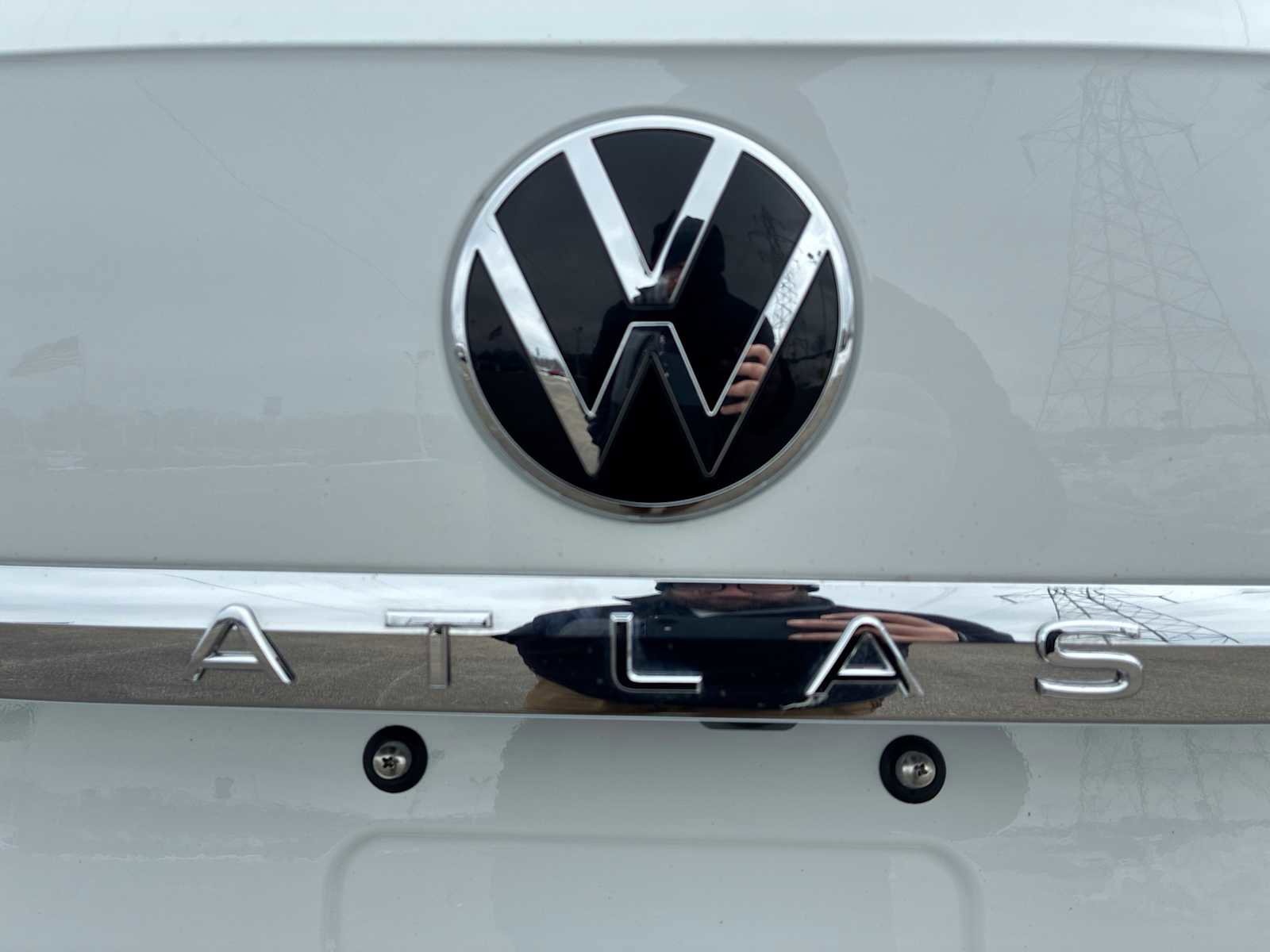 Used 2020 Volkswagen Atlas Cross Sport SEL image 32