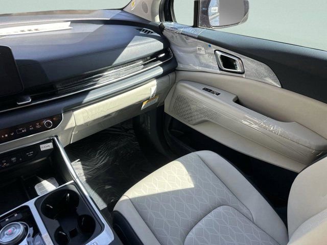 New 2026 Kia Carnival EX image 14