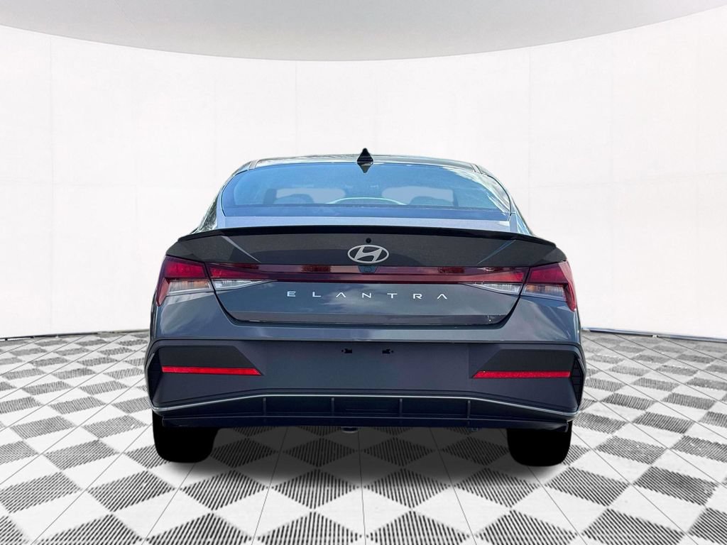 New 2026 Hyundai Elantra Sport FWD image 9