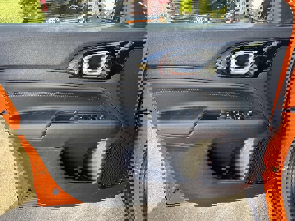 New 2026 Jeep Compass Latitude image 35