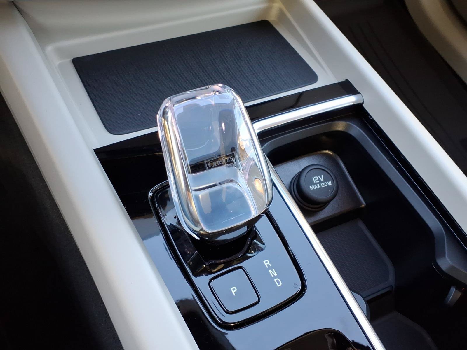 New 2027 Volvo XC60 B5 Ultra AWD/4WD image 16