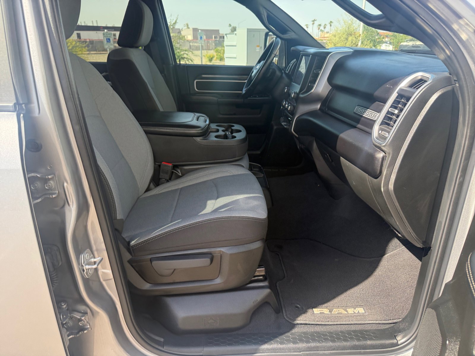 Used 2024 RAM 2500 Big Horn w/ Bed Utility Group image 30