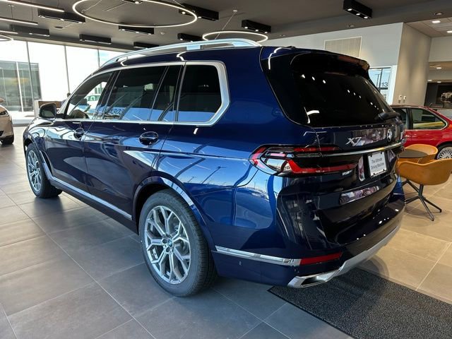 New 2026 BMW X7 xDrive40i image 8