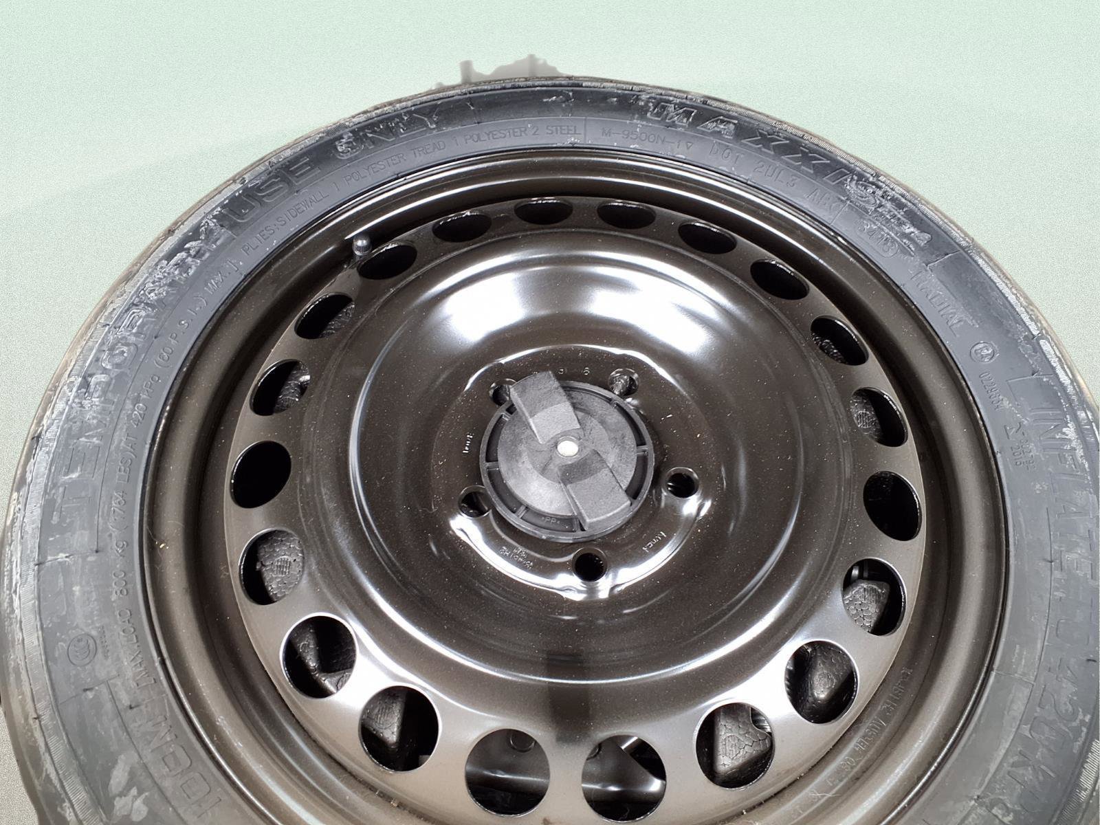 Used 2019 Chevrolet Equinox LT image 28