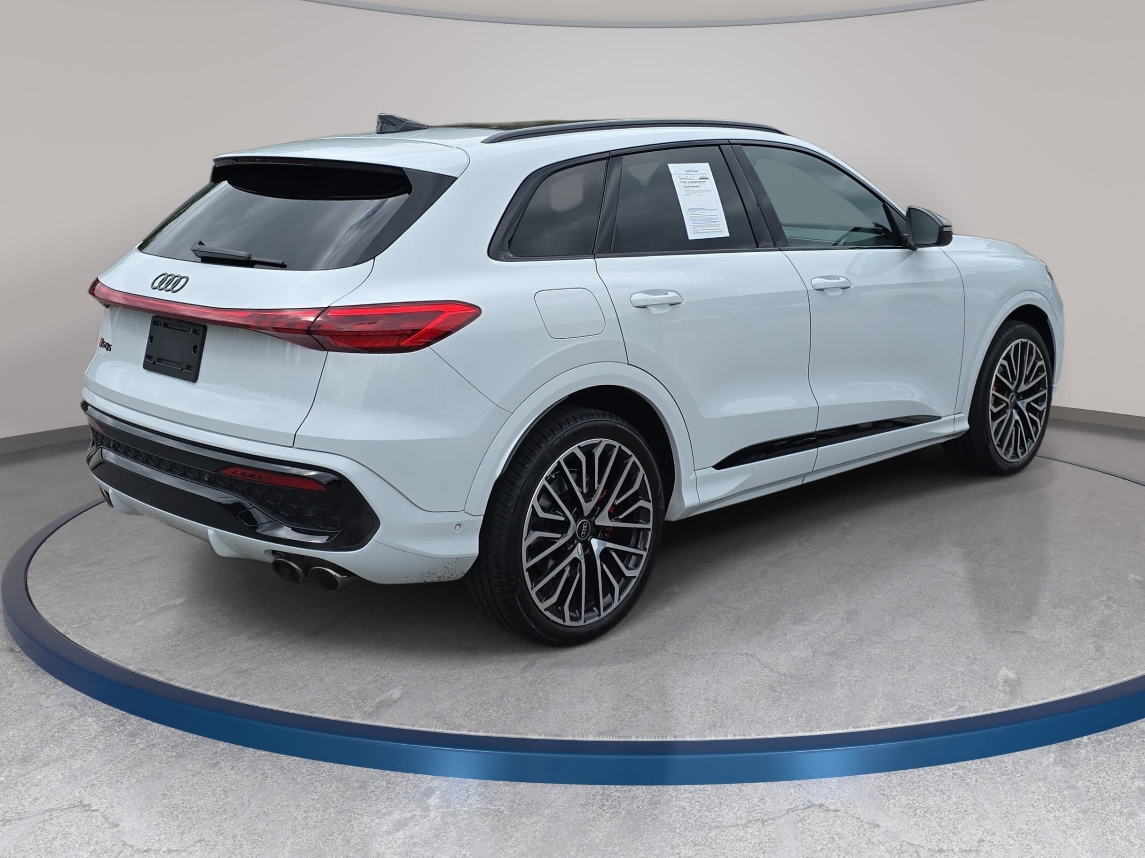 Used 2025 Audi SQ5 Premium Plus w/ Premium Plus Package AWD/4WD image 5