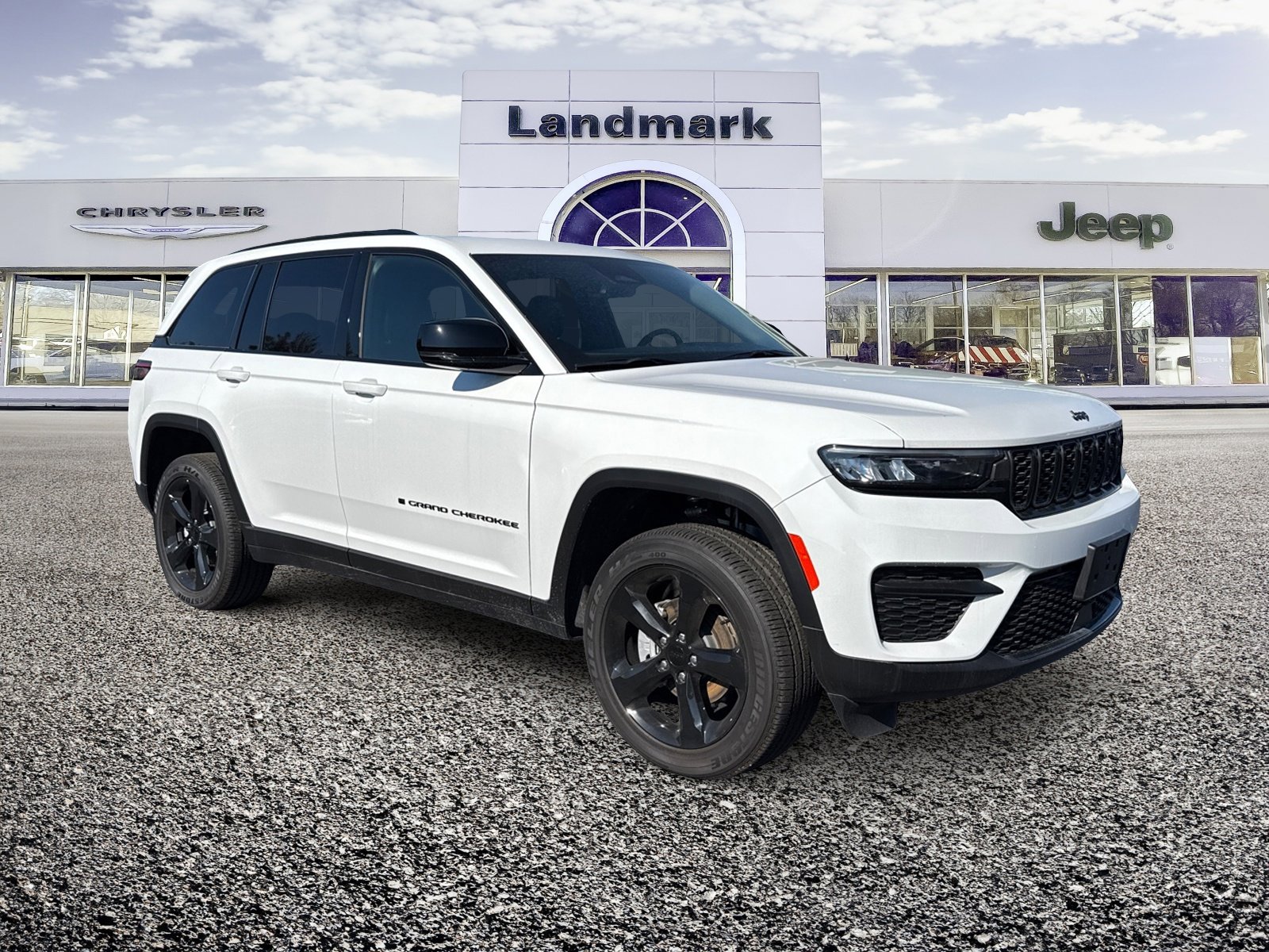 New 2025 Jeep Grand Cherokee Altitude AWD/4WD image 20