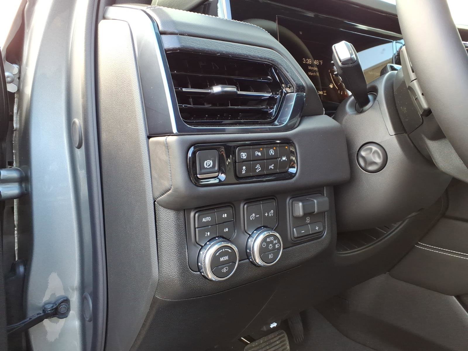 New 2026 GMC Yukon XL AT4 Ultimate image 10