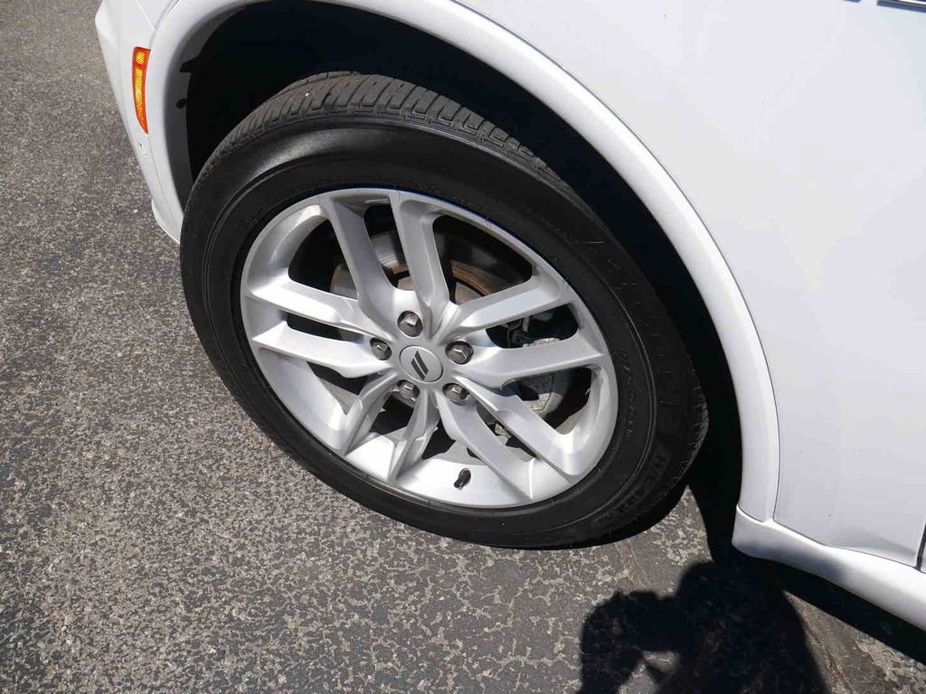 Used 2025 Dodge Durango R/T AWD/4WD image 14