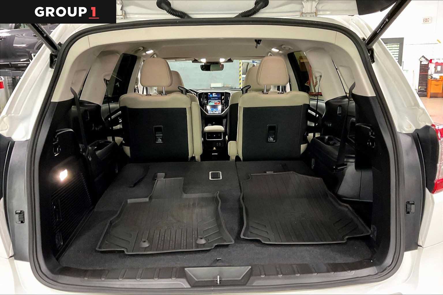 Used 2025 Subaru Ascent Premium AWD/4WD image 34