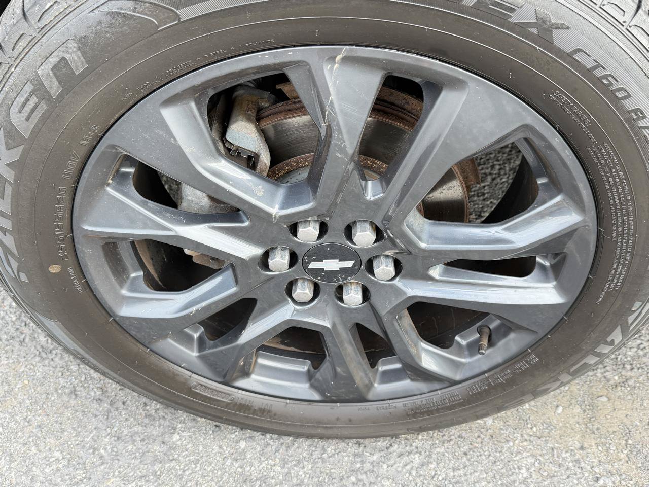 Used 2020 Chevrolet Traverse RS AWD/4WD image 9