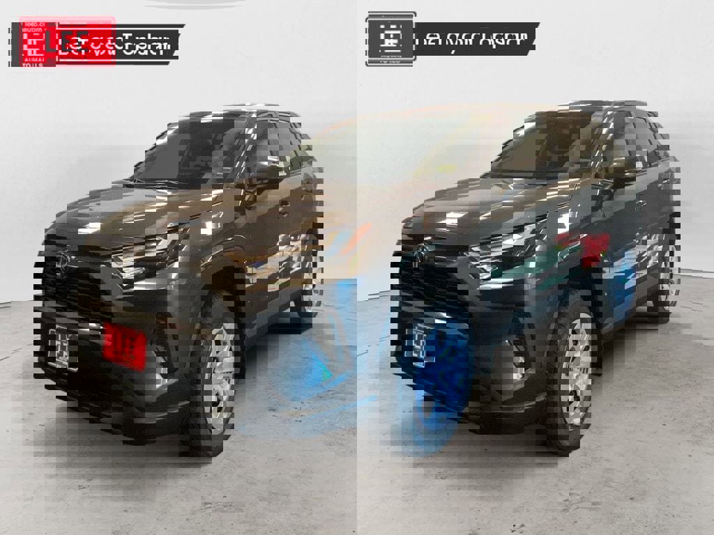 New 2025 Toyota RAV4 LE