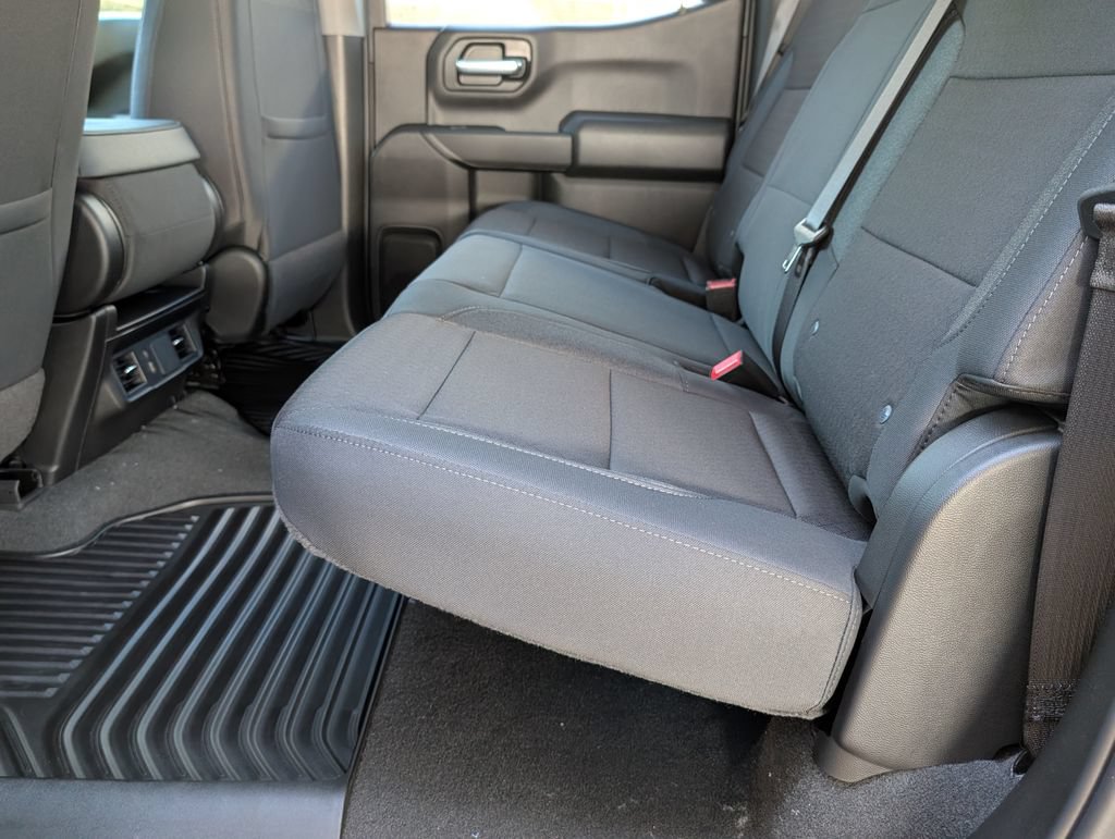 New 2026 Chevrolet Silverado 1500 Custom w/ LPO, Dark Essentials Package RWD image 7