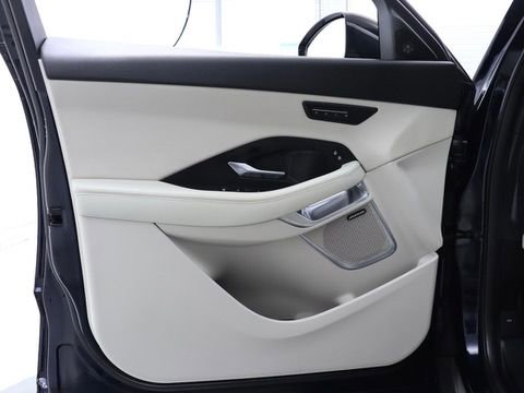 Used 2022 Jaguar E-PACE SE image 45