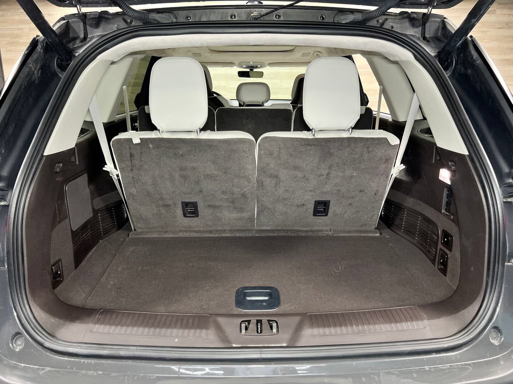 Used 2024 Lincoln Aviator Black Label AWD/4WD image 19