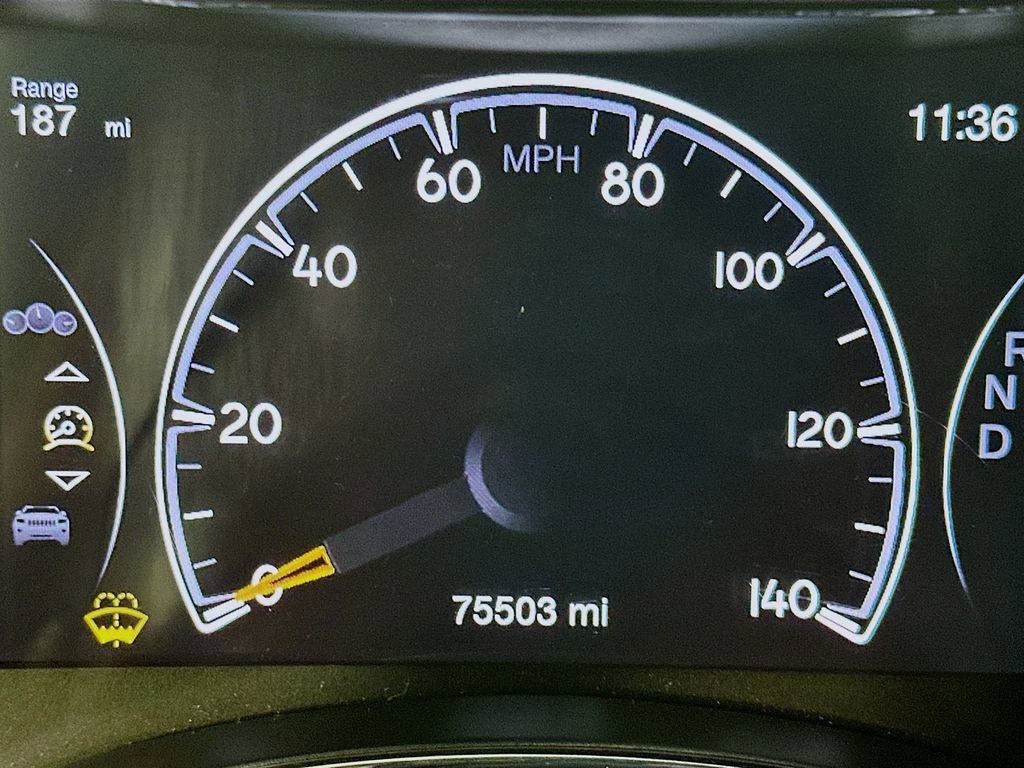 Used 2018 Jeep Grand Cherokee Limited image 15