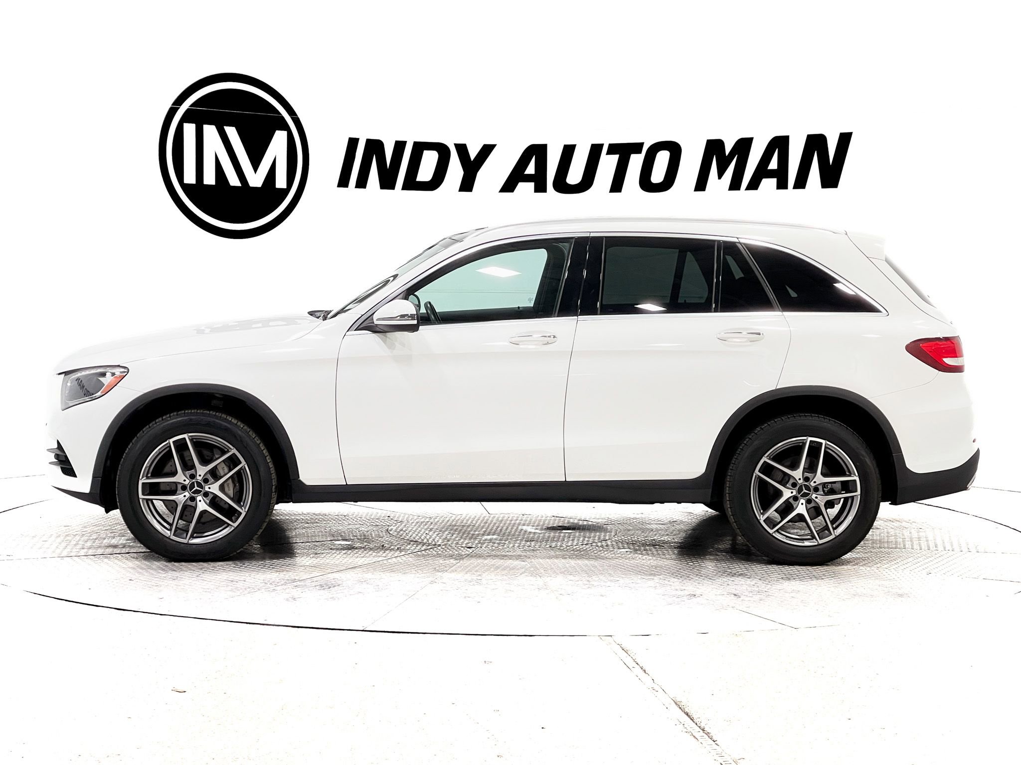 Used 2017 Mercedes-Benz GLC 300 4MATIC image 7