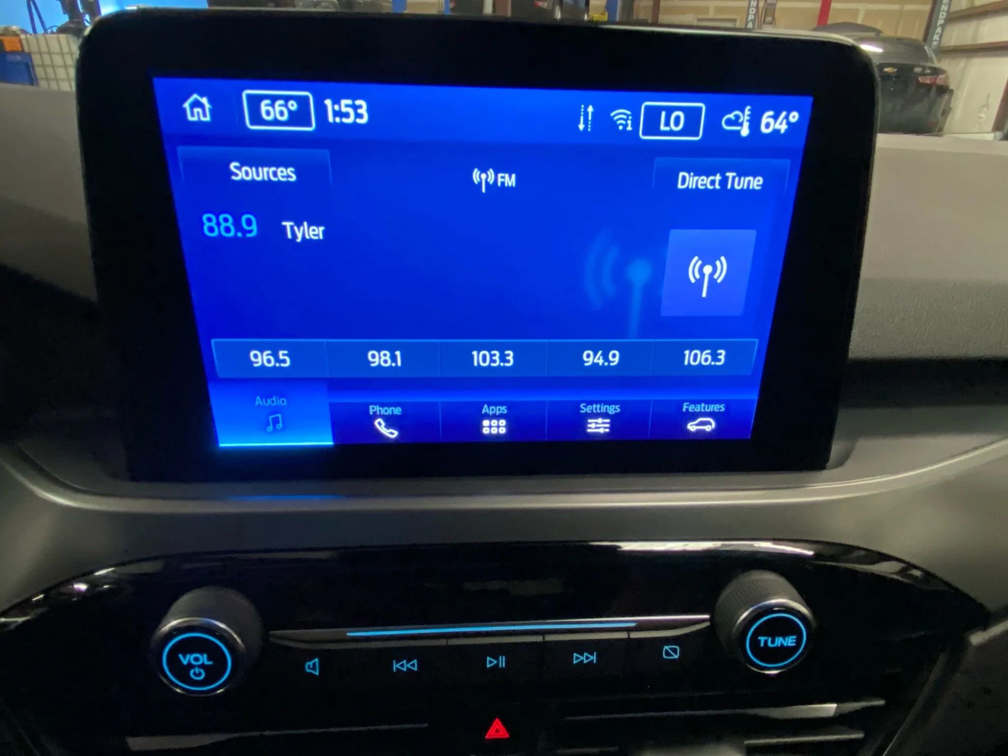 Used 2025 Ford Escape Active image 12