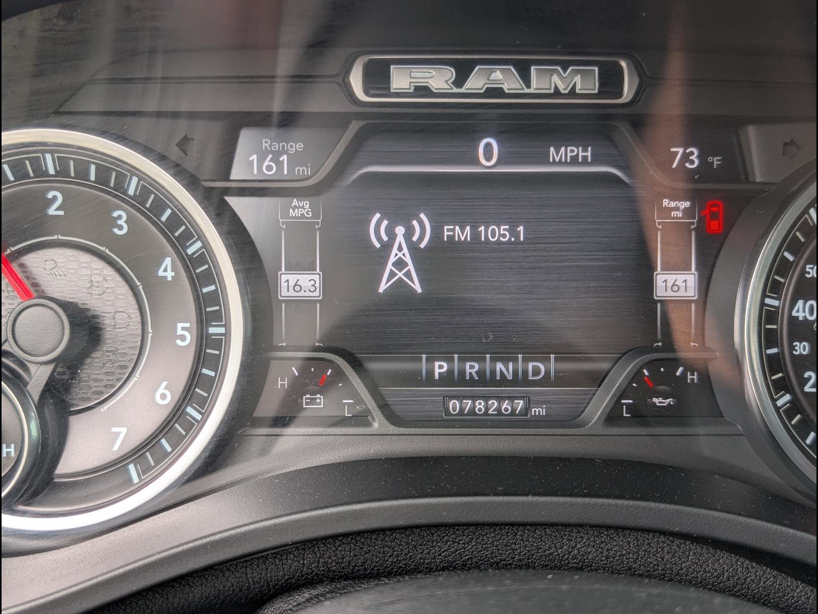 Used 2019 RAM 1500 Laramie w/ Sport Appearance Package image 10