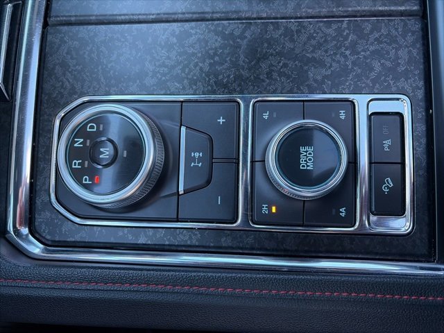 Used 2023 Ford Expedition Limited image 26