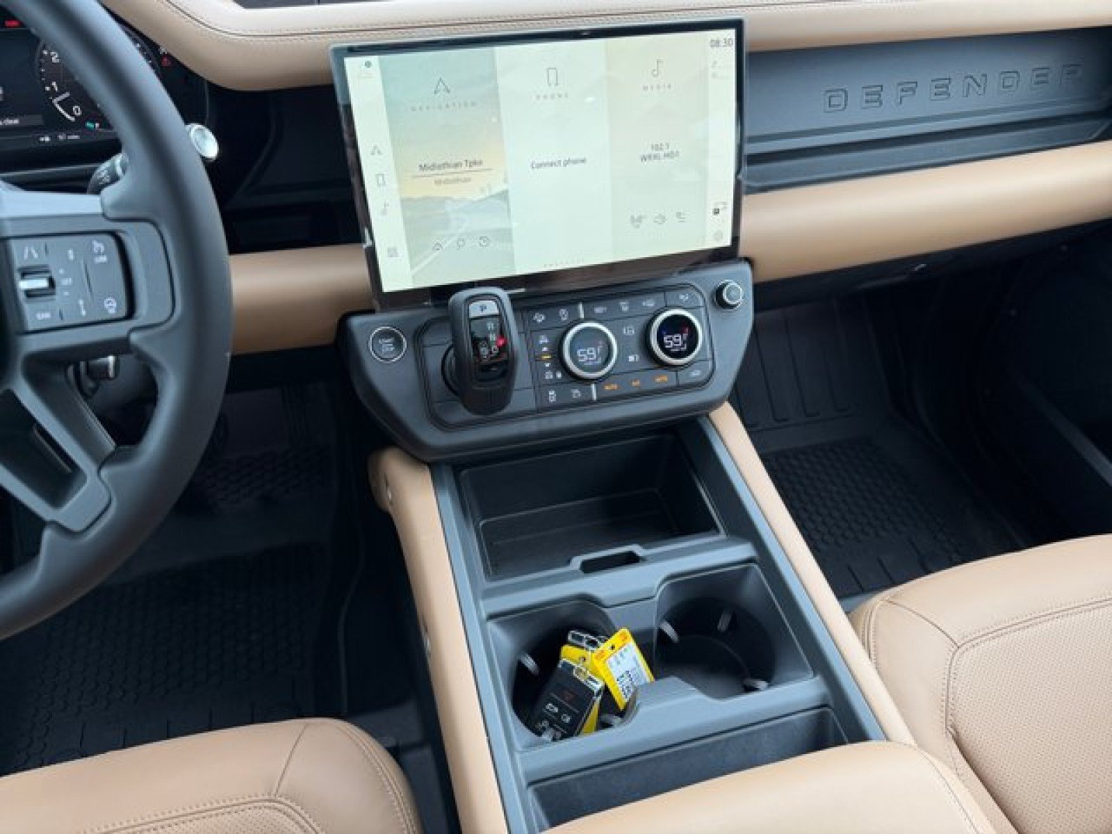 New 2026 Land Rover Defender 110 X-Dynamic SE AWD/4WD image 14