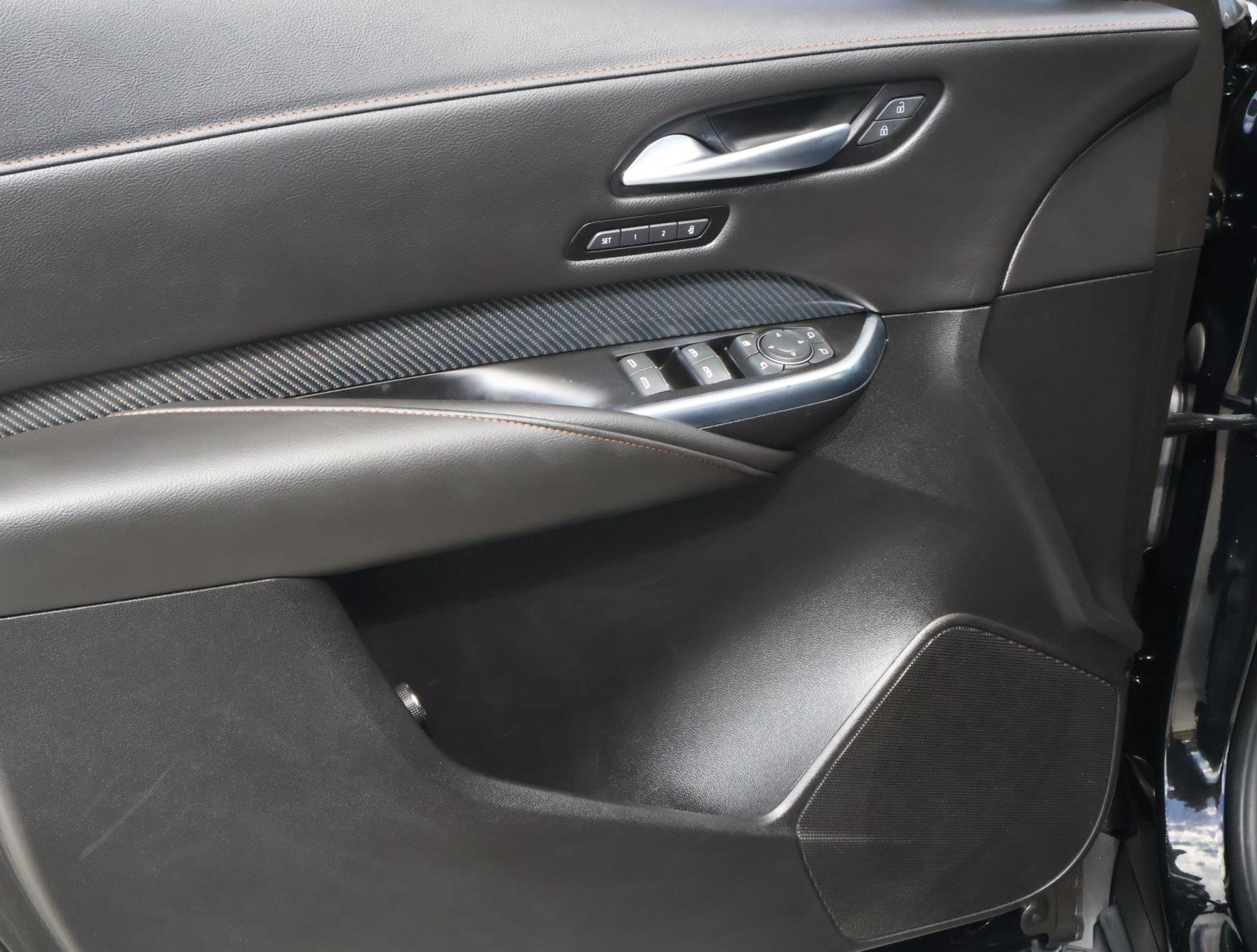 Certified 2023 Cadillac XT4 Sport w/ Technology Package image 21