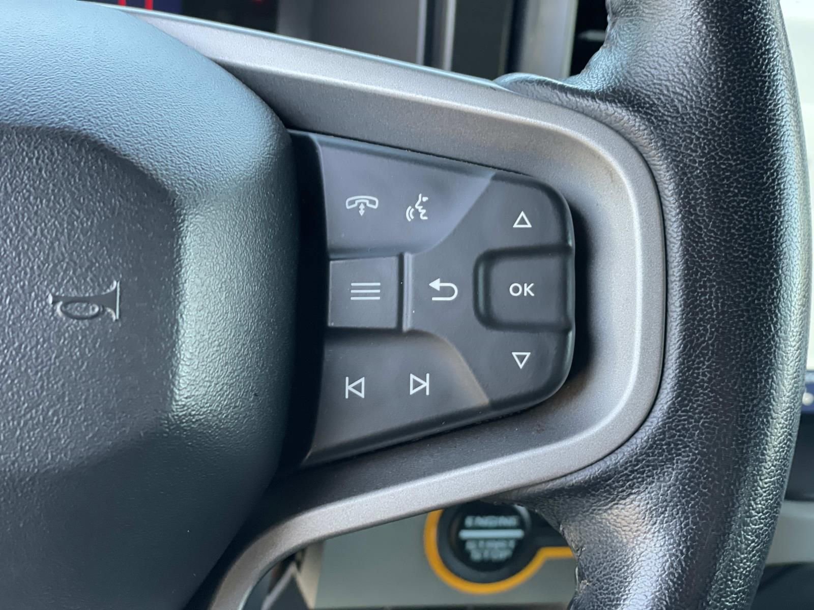 Used 2021 Ford Bronco Badlands image 13