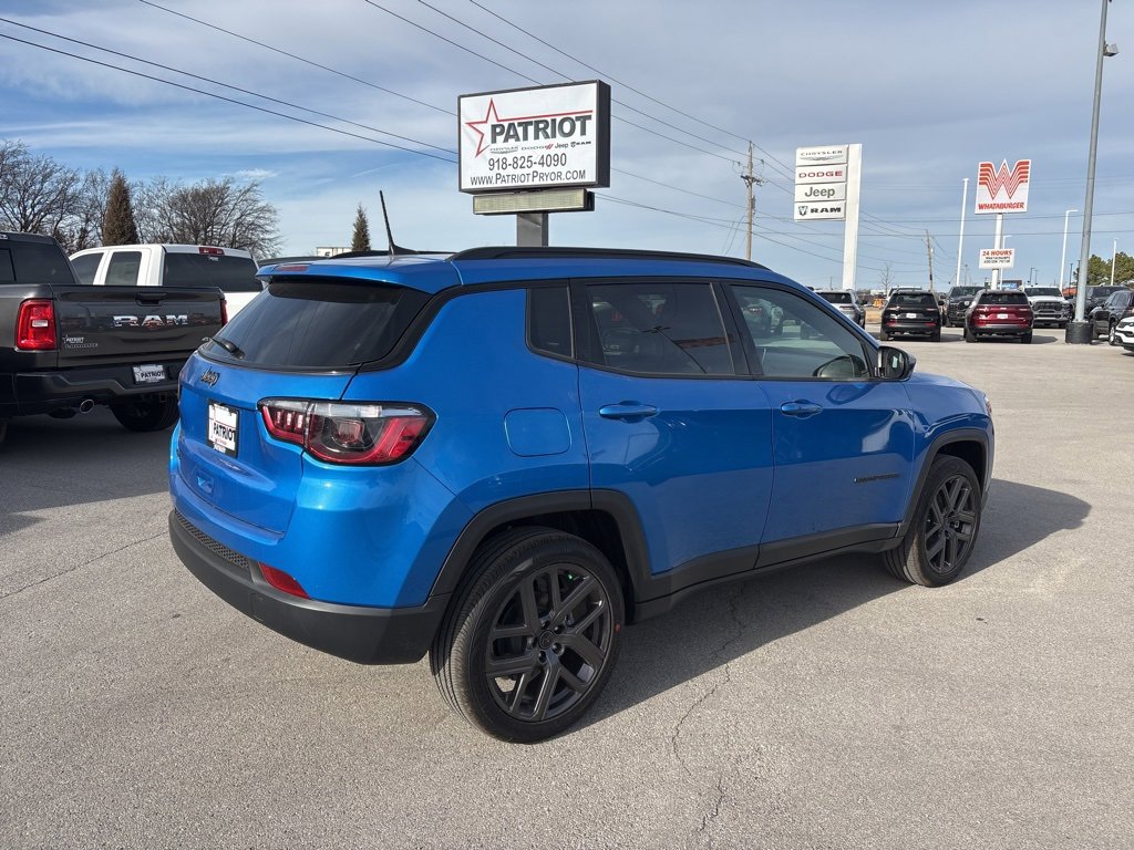 New 2026 Jeep Compass Latitude image 3
