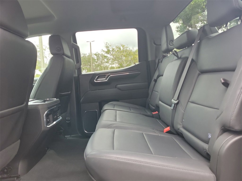 Used 2024 Chevrolet Silverado 1500 LTZ image 11