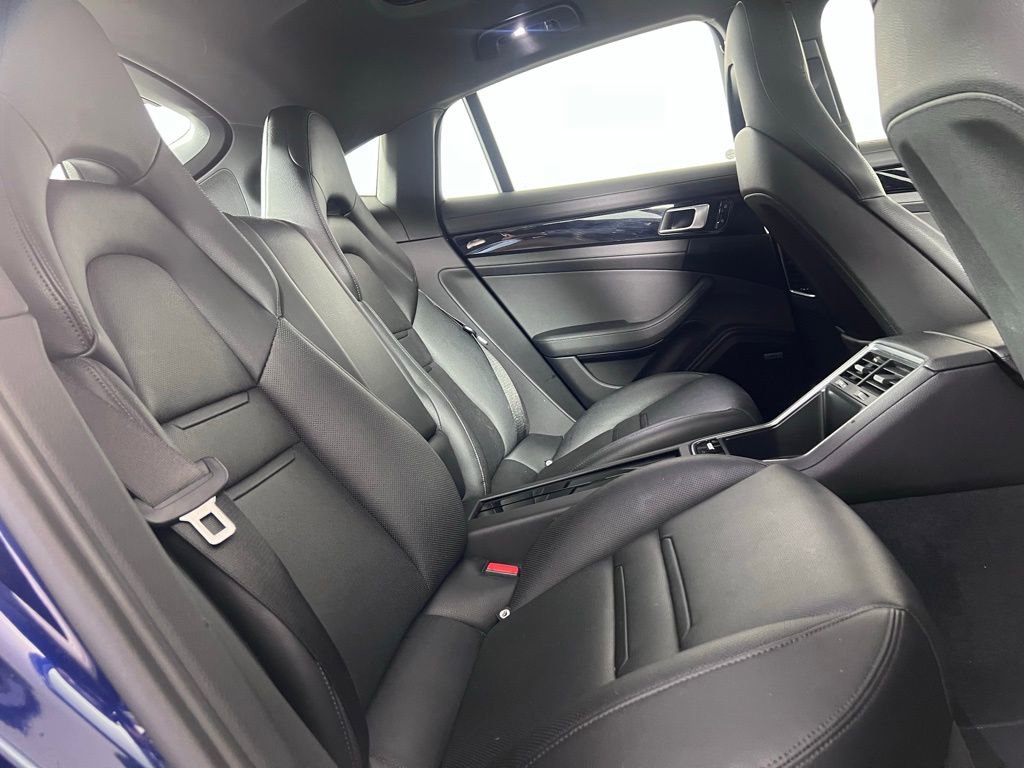 Certified 2020 Porsche Panamera 4S image 25