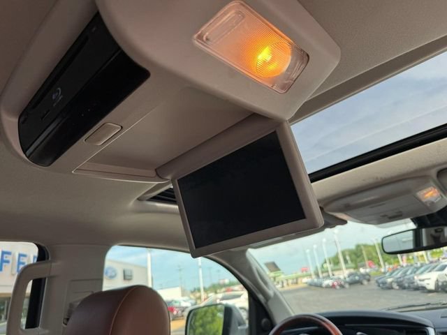 Used 2019 Toyota Sequoia Platinum AWD/4WD image 11
