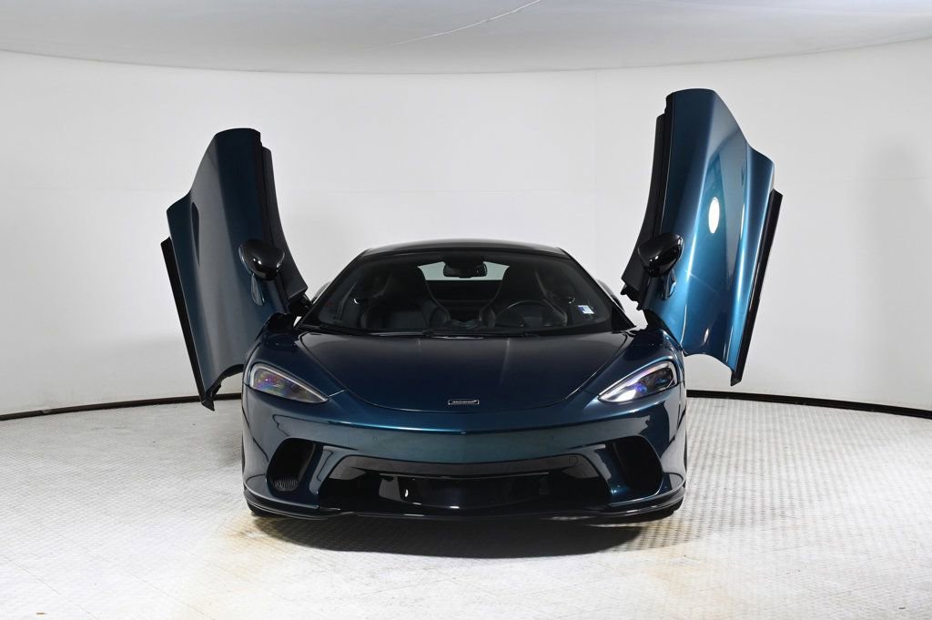 Used 2023 McLaren GT image 21