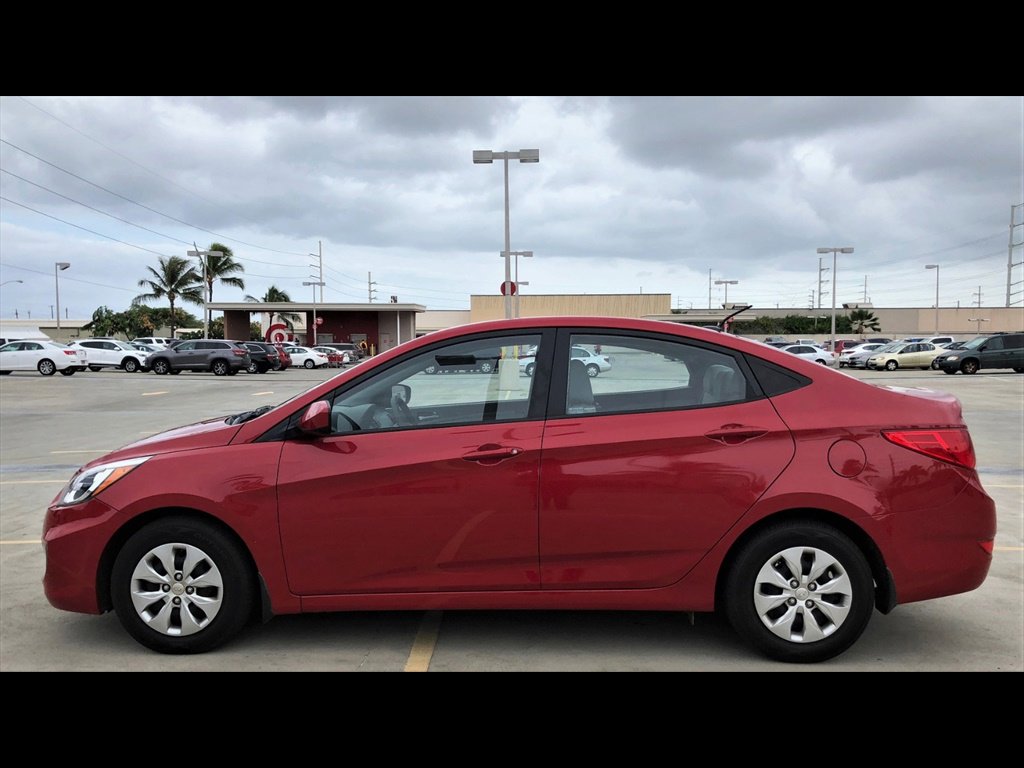 Used 2015 Hyundai Accent GLS image 7