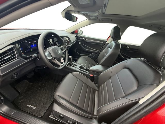 Used 2023 Volkswagen Jetta SE w/ Panoramic Sunroof Package FWD image 13