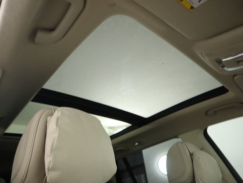 New 2026 Mercedes-Benz GLS 580 4MATIC image 19