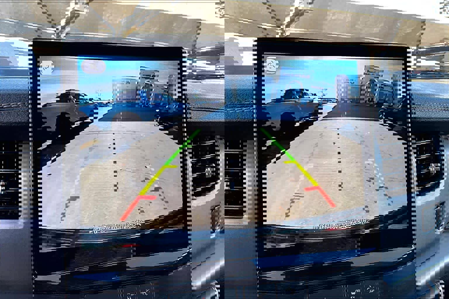 Used 2022 Ford Expedition XLT image 23