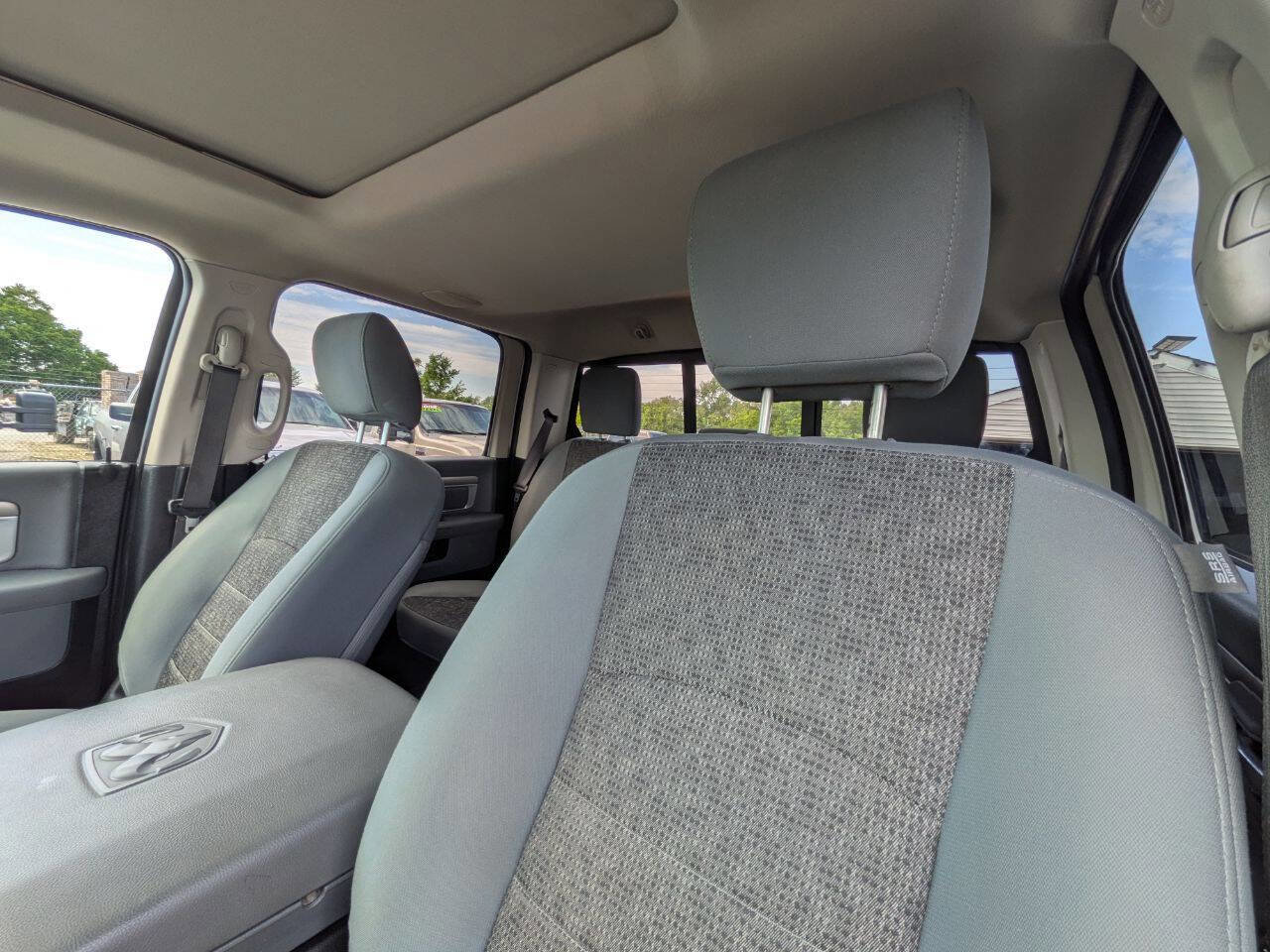 Used 2019 RAM 1500 Classic Warlock AWD/4WD image 14
