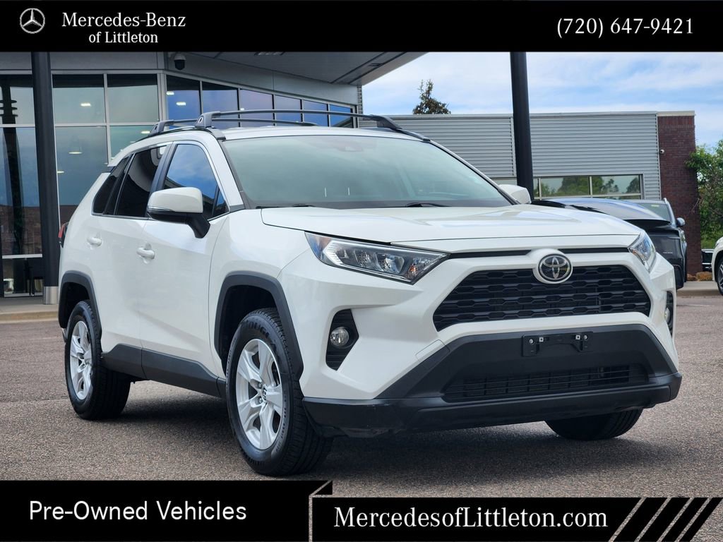 Used 2020 Toyota RAV4 XLE w/ All Weather Liner Package FWD image 3